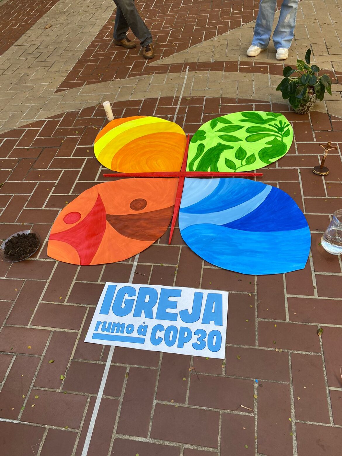 DIOCESE DE COLATINA MARCA PRESENÇA NA CAMINHADA RUMO À COP30