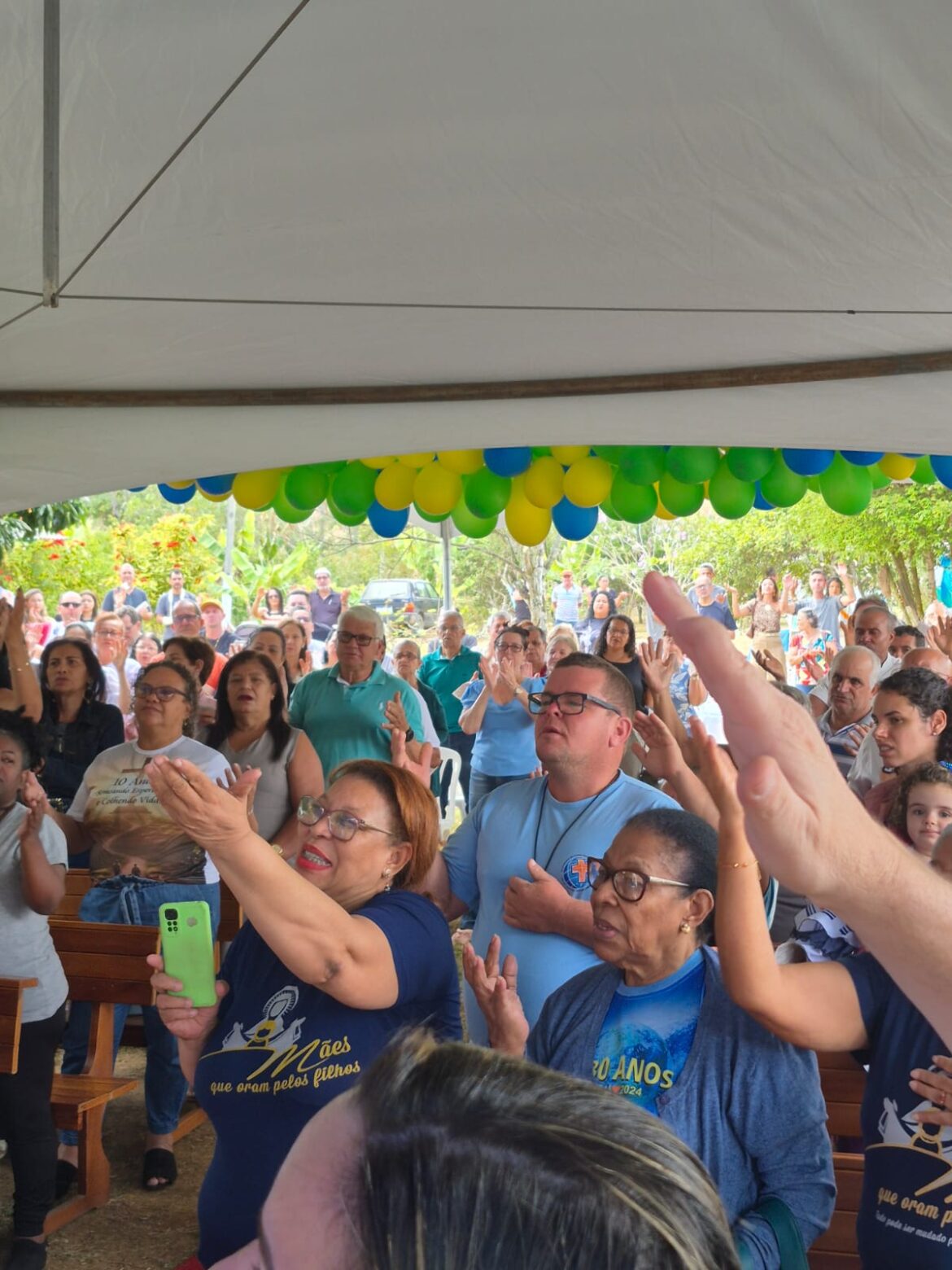 FAZENDA DA ESPERANÇA CELEBRA 10 ANOS COM DIA INESQUECÍVEL DE FÉ, UNIÃO E GRATIDÃO