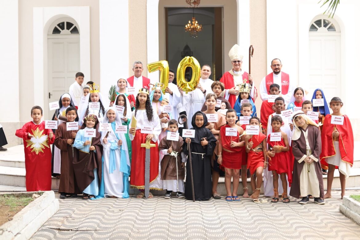 PARÓQUIA SANTA LUZIA CELEBRA 70 ANOS COM FÉ, ALEGRIA E GRATIDÃO