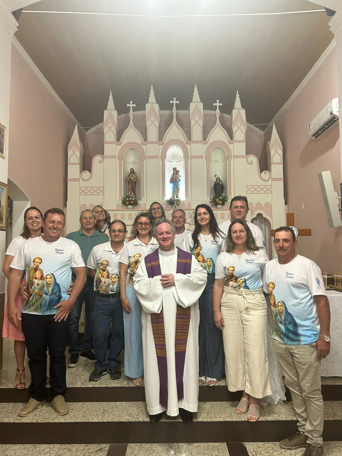 PARÓQUIA SÃO ROQUE CELEBRA JUBILEU DAS FAMÍLIAS E ENCERRA ANO JUBILAR DA ESPERANÇA