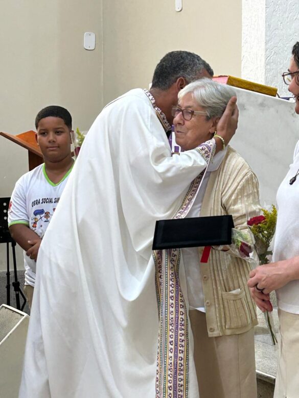 25 anos das Irmãs Mínimas na Paróquia Santa Luzia