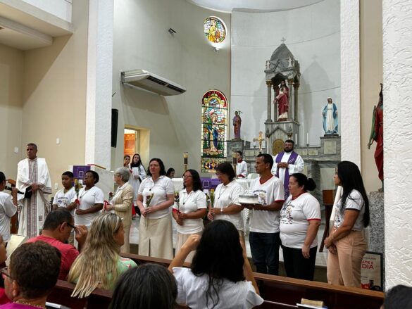 25 anos das Irmãs Mínimas na Paróquia Santa Luzia