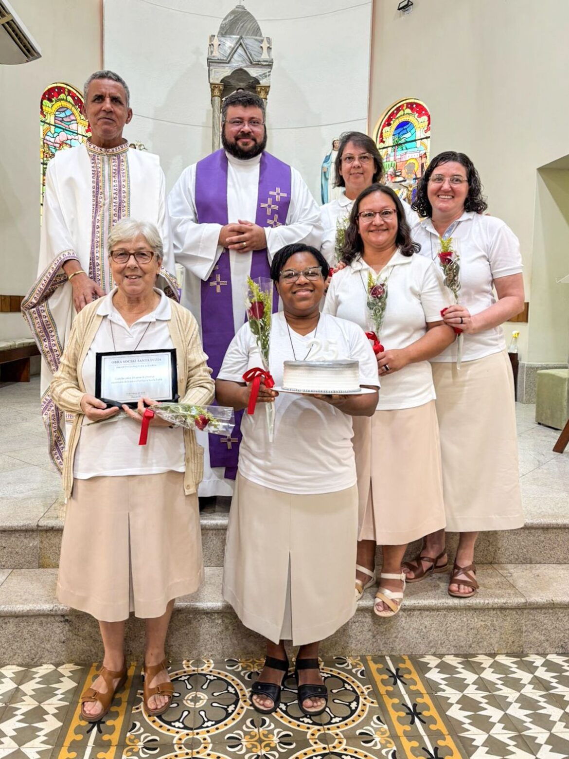 25 anos das Irmãs Mínimas na Paróquia Santa Luzia