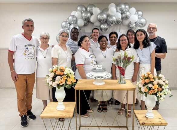 25 anos das Irmãs Mínimas na Paróquia Santa Luzia