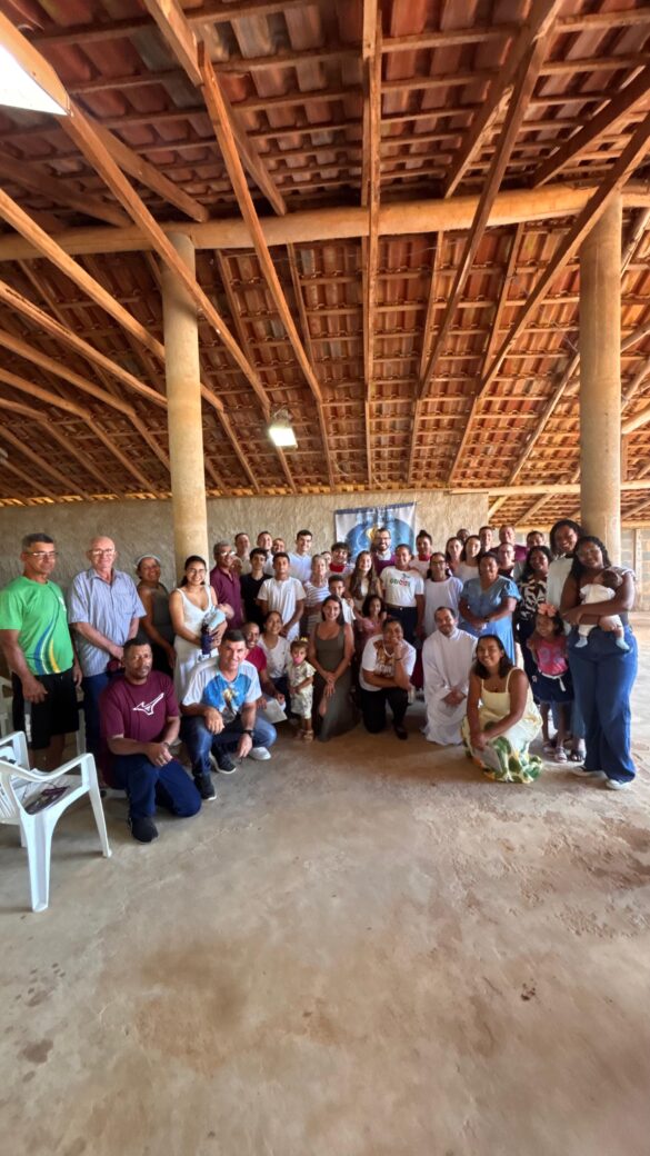 WhatsApp Image 2026-03-23 at 17.13.14 (1) Seminaristas realizam missão em Laranja da Terra