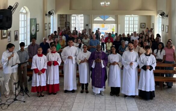 WhatsApp Image 2026-03-23 at 19.54.01 Seminaristas realizam missão em Laranja da Terra