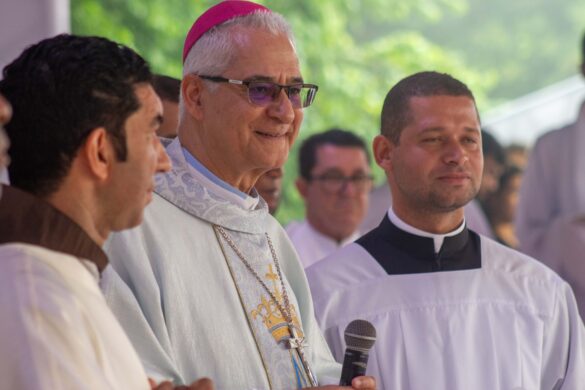 IMG_1539.jpg Dom Lauro preside Missa na Festa da Penha