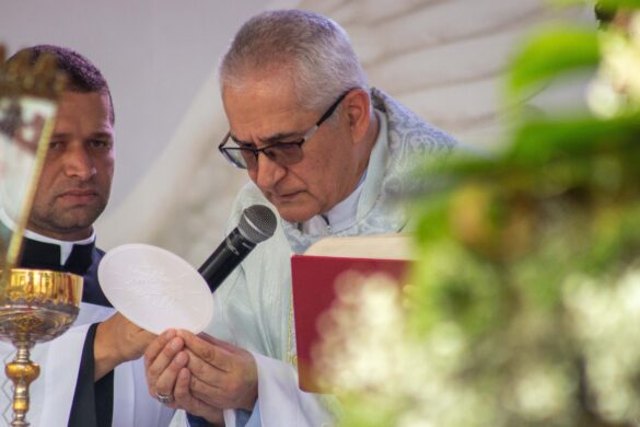 IMG_1612.jpg Dom Lauro preside Missa na Festa da Penha