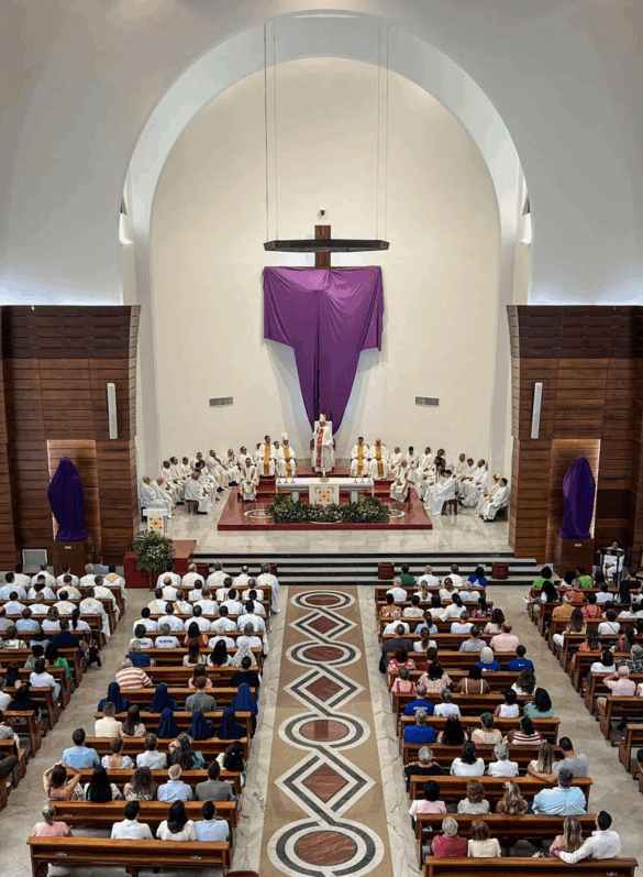 Missa do Crisma reúne presbitério: unidade e missão