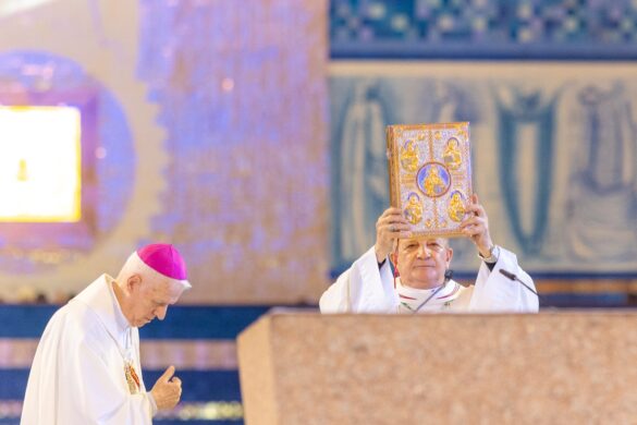 Dom Lauro participa da posse canônica do novo Arcebispo de Aparecida