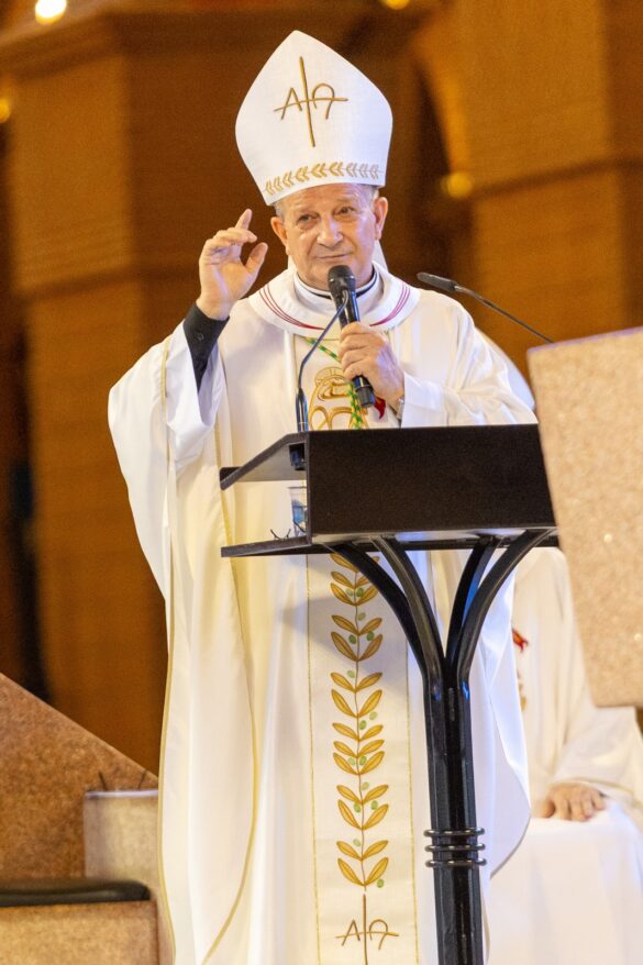 Dom Lauro participa da posse canônica do novo Arcebispo de Aparecida