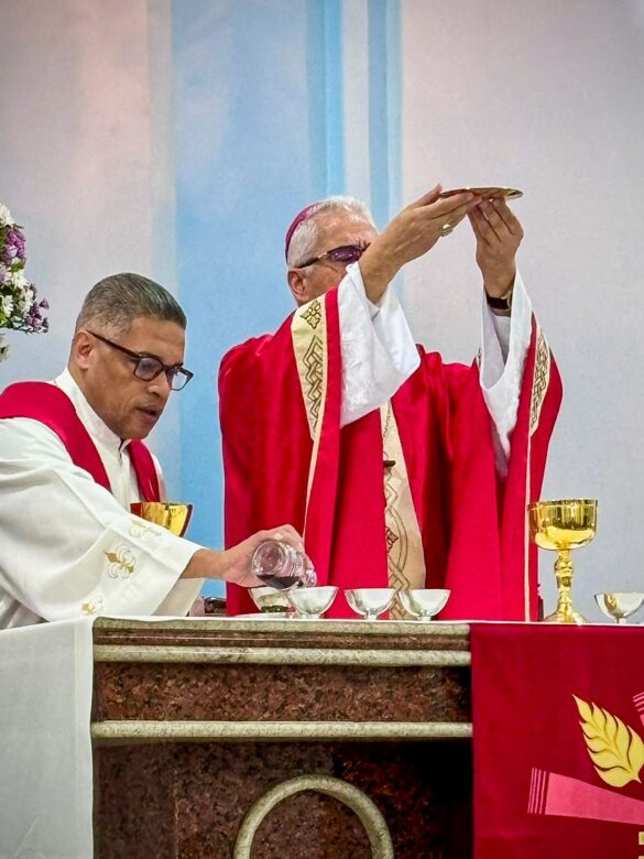 Primeiro dia da novena reúne fiéis em Itarana
