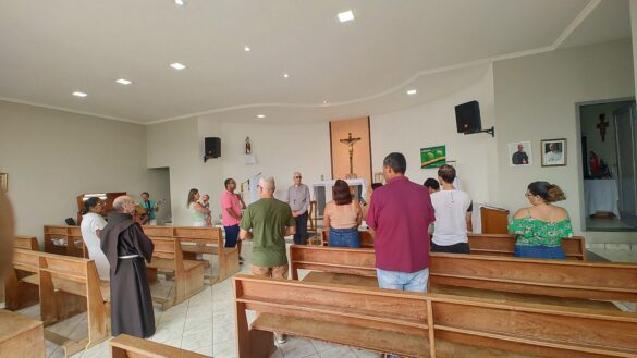 WhatsApp Image 2026-05-17 at 18.04.56 (1) Visita Pastoral fortalece missão na Paróquia de Santa Clara de Assis
