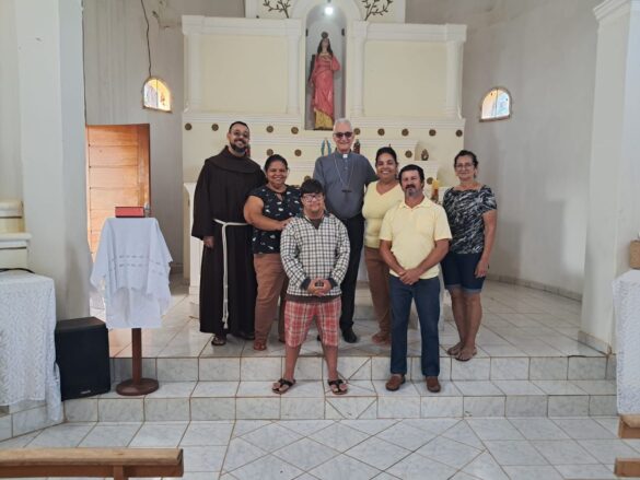 WhatsApp Image 2026-05-18 at 16.53.30 Visita Pastoral fortalece missão na Paróquia de Santa Clara de Assis