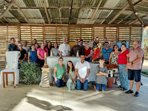 WhatsApp Image 2026-05-18 at 16.53.31 (6) Visita Pastoral fortalece missão na Paróquia de Santa Clara de Assis