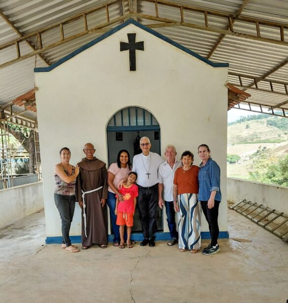 WhatsApp Image 2026-05-18 at 16.53.33 (1) Visita Pastoral fortalece missão na Paróquia de Santa Clara de Assis