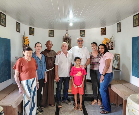 WhatsApp Image 2026-05-18 at 16.53.33 (2) Visita Pastoral fortalece missão na Paróquia de Santa Clara de Assis