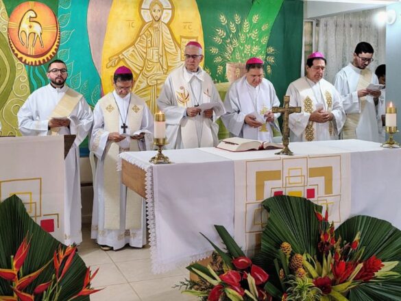 WhatsApp Image 2026-05-19 at 13.44.46 (1) Diocese de Colatina participa da Formação do Regional Leste 3