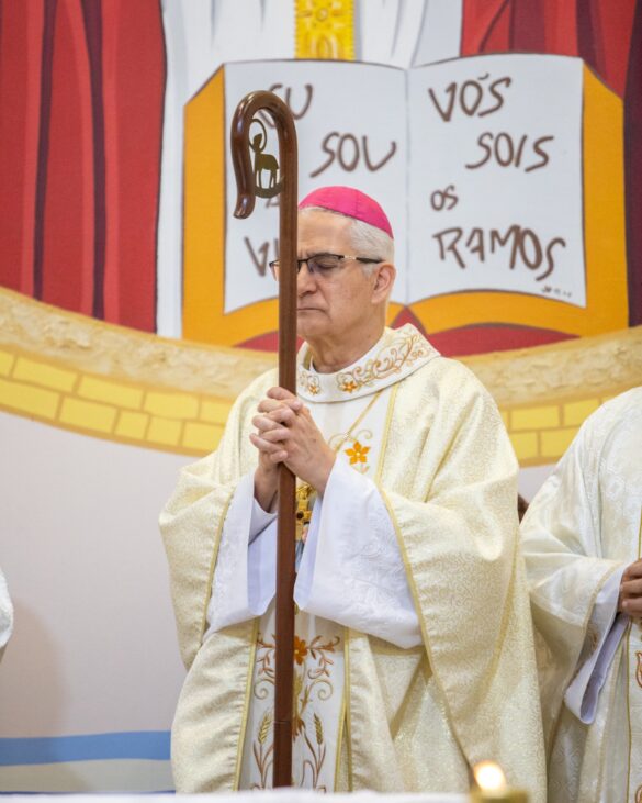 Paróquia celebra Santa Rita de Cássia com fé e devoção em Linhares