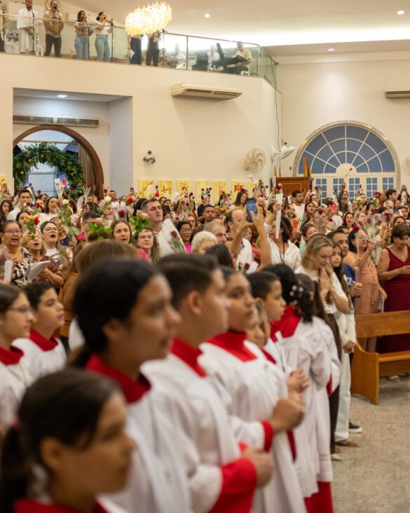 Paróquia celebra Santa Rita de Cássia com fé e devoção em Linhares