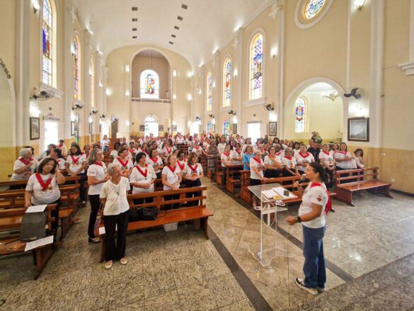 Paróquia São Pedro acolhe encontro do Apostolado da Oração