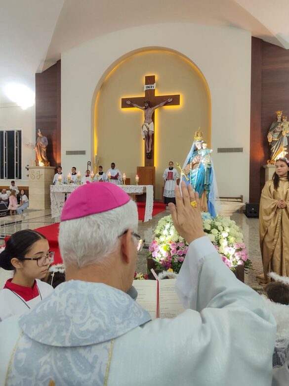 Festa de Nossa Senhora Auxiliadora reúne fiéis em Marilândia
