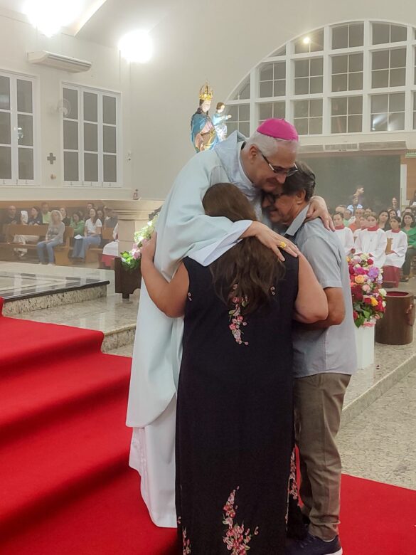 Festa de Nossa Senhora Auxiliadora reúne fiéis em Marilândia