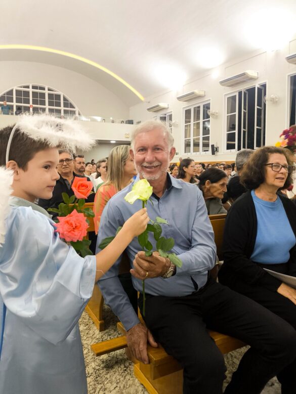 Festa de Nossa Senhora Auxiliadora reúne fiéis em Marilândia