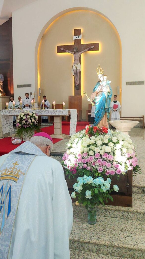 Festa de Nossa Senhora Auxiliadora reúne fiéis em Marilândia