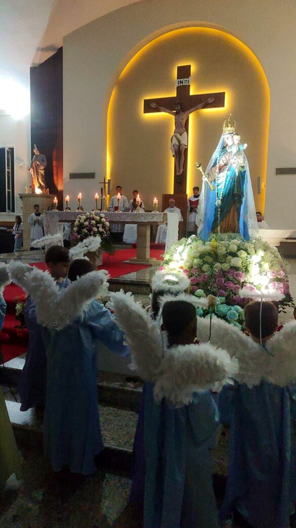 Festa de Nossa Senhora Auxiliadora reúne fiéis em Marilândia