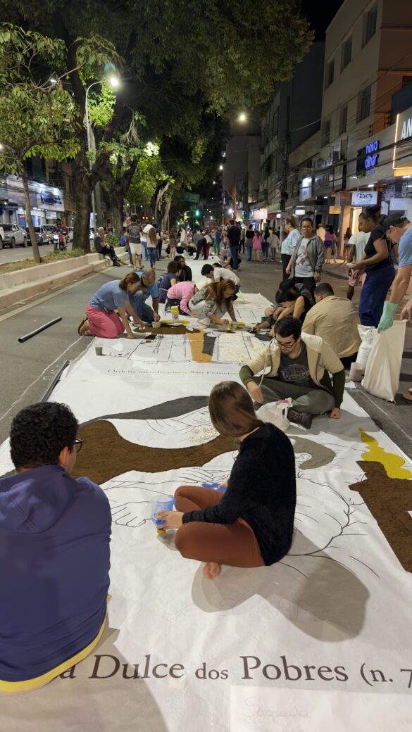 Tapetes de Corpus Christi da Catedral unem tradição e catequese sobre o amor de Cristo aos pobres