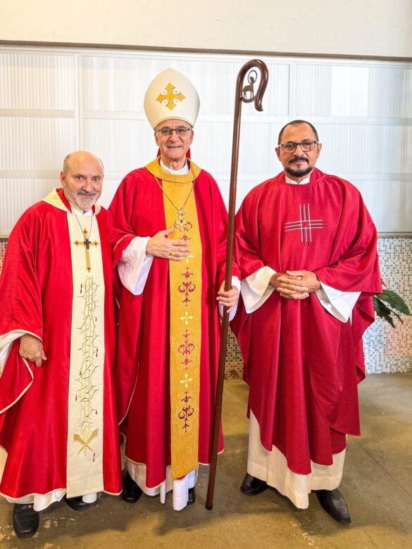 Pentecostes é marcado pelo envio de 99 ministros em Maria das Graças
