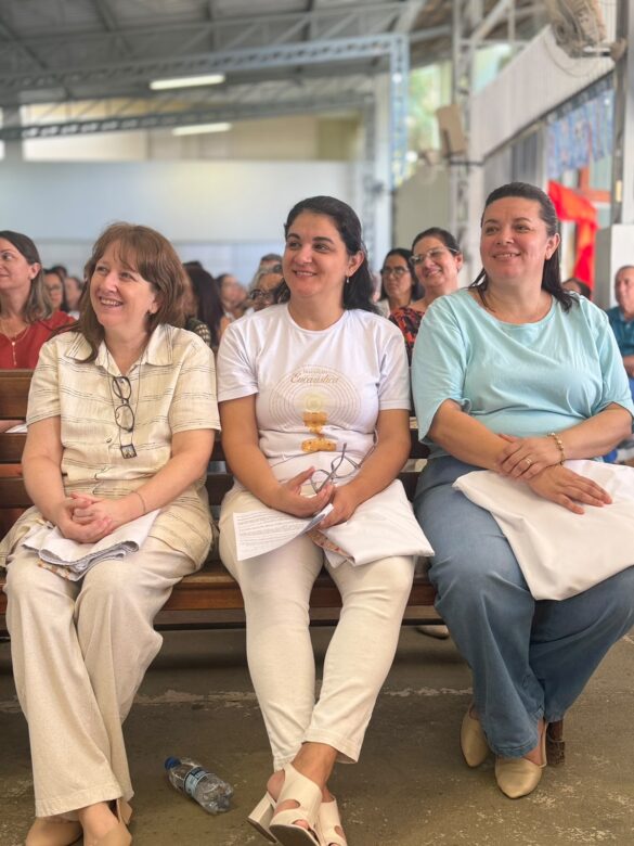 Pentecostes é marcado pelo envio de 99 ministros em Maria das Graças