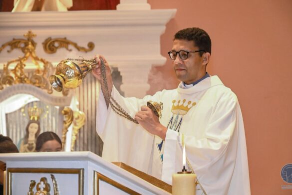 Fiéis celebram o Imaculado Coração de Maria em Colatina
