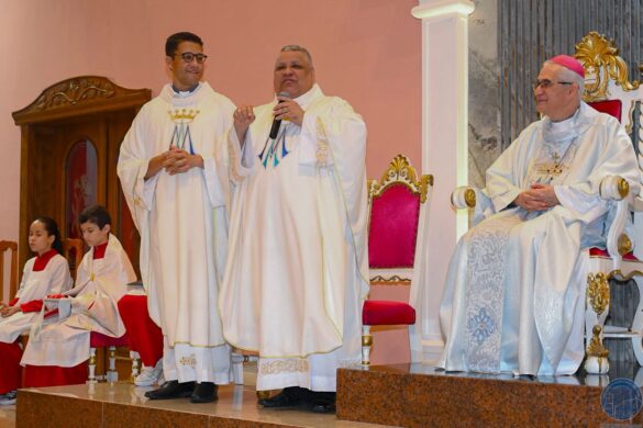 Fiéis celebram o Imaculado Coração de Maria em Colatina