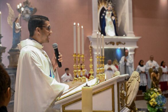 Fiéis celebram o Imaculado Coração de Maria em Colatina