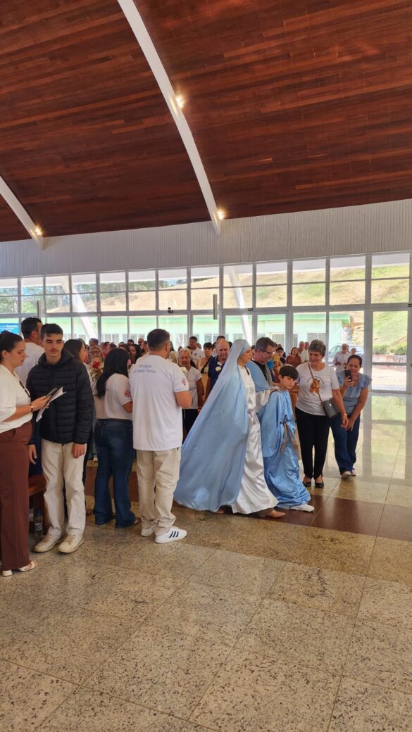 WhatsApp Image 2026-07-14 at 07.47.49 (2) Romaria diocesana reúne famílias no Santuário da Saúde